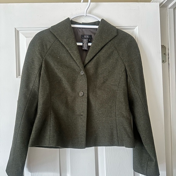 Y2K Vintage BCBG Maxazria Wool blend suit, mini skirt and jacket - Picture 7 of 8